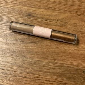 The beauty crop liquid eyeshadow duo - ginger & Prosecco